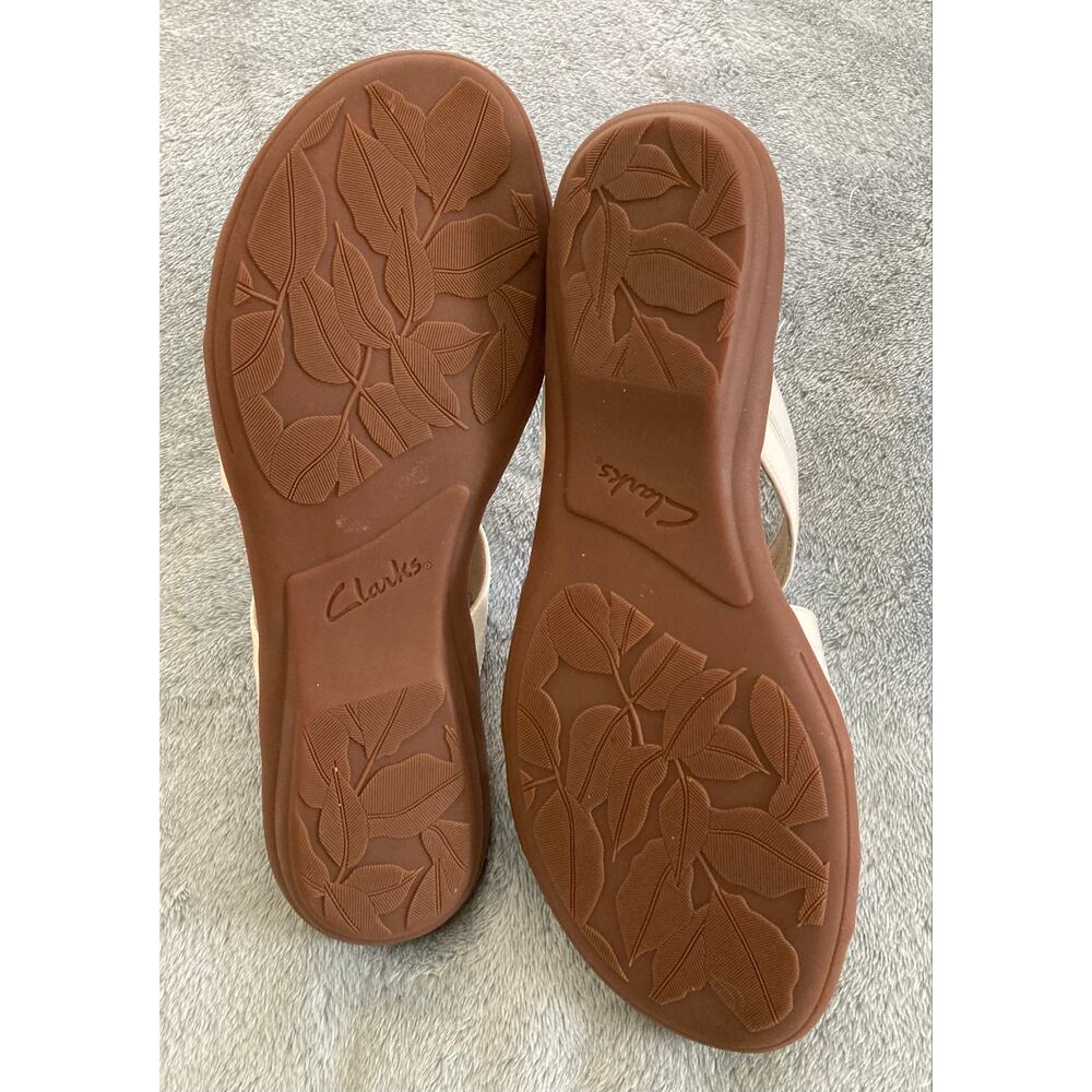 Clark's Collection Ada Lilah women's multi strap slide white sandals, size 9M - Picture 4 of 8